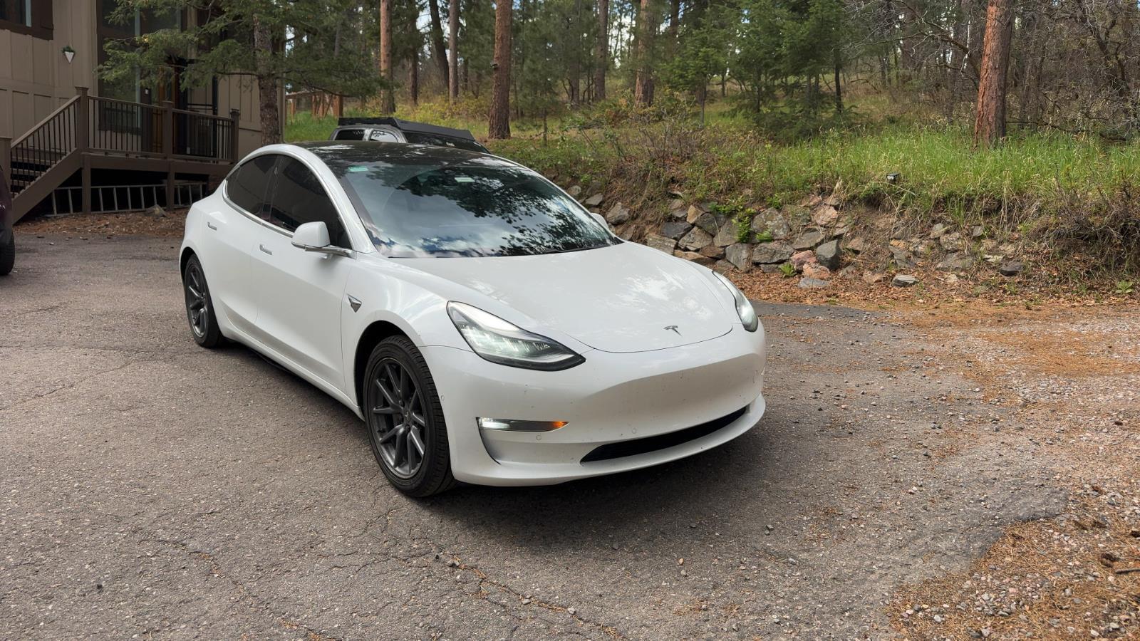 tesla model 3 2019 5YJ3E1EB5KF494715 image tesla model 3 2019 5YJ3E1EB5KF494715 image
